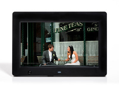 Technopic 10 inch Digital Photo Frame High-Res with Motion Sensor and 4GB Memory - T10A